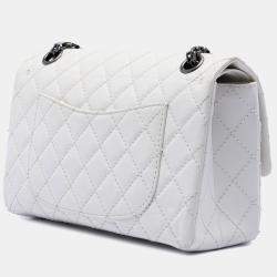 Pre Owned Chanel White Quilted Aged Lambskin Leather 2.55 Reissue 225 Double Flap Bag