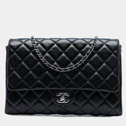 Pre Owned Chanel Black Quilted Lambskin Flap Clutch with Chain