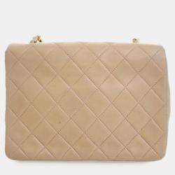 Pre Owned Chanel Beige Small Square Quilted Lambskin Flap