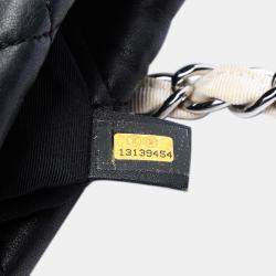 مملوكة مسبقًا Chanel Black White Paris Venice Quilted Lambskin Lido Tote