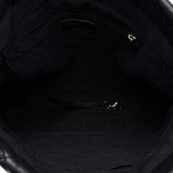 مملوكة مسبقًا Chanel Black White Paris Venice Quilted Lambskin Lido Tote