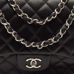 Pre Owned Chanel Classic Jumbo Black Quilted Leather Single Flap Bag