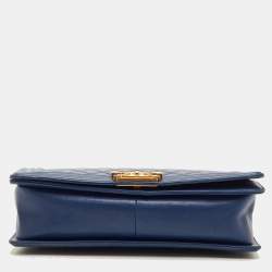 Pre Owned Chanel Boy New Medium Navy Blue Quilted Leather Shoulder Bag