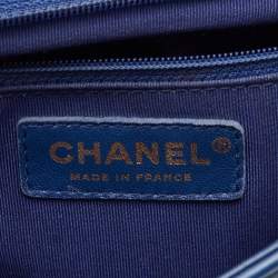 Pre Owned Chanel Boy New Medium Navy Blue Quilted Leather Shoulder Bag