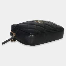 مملوكة مسبقًا Chanel Black Quilted Lambskin Front Pocket Belt Bag