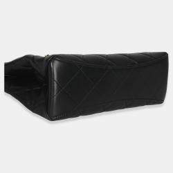 Pre Owned Chanel 25P Black Shiny Quilted Lambskin Pearl Small Shopping Bag