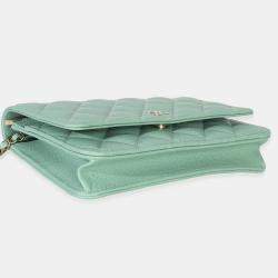 Pre Owned Chanel Light Green Quilted Caviar Classic Wallet On Chain