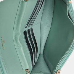 Pre Owned Chanel Light Green Quilted Caviar Classic Wallet On Chain