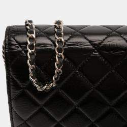 Pre Owned Chanel Black CC Quilted Crinkled Patent Wallet On Chain