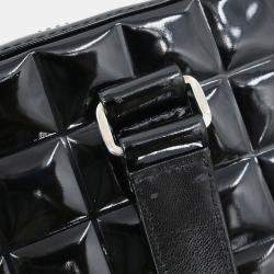 مملوكة مسبقًا Chanel Black Patent Leather Choco Bar Handbag