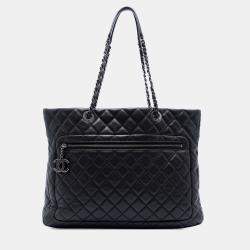Pre Owned Chanel Black CC Quilted Caviar Zip Pocket Tote