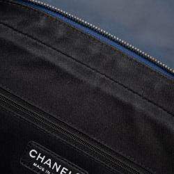 مملوكة مسبقًا Chanel Blue Jumbo Quilted Iridescent Caviar Easy Flap