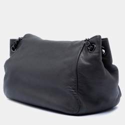 مملوكة مسبقًا Chanel Black Lambskin Studded CC Accordion Flap