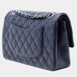 مملوكة مسبقًا Chanel Blue Medium Classic Caviar Double Flap