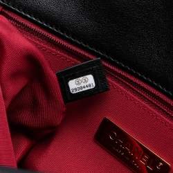 مملوكة مسبقًا Chanel Black Large Lambskin 19 Flap