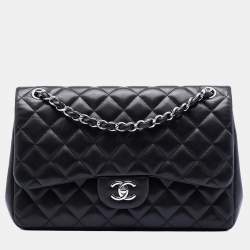مملوكة مسبقًا Chanel Black Jumbo Classic Lambskin Double Flap