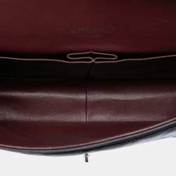 مملوكة مسبقًا Chanel Black Maxi Classic Lambskin Double Flap