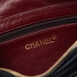 مملوكة مسبقًا Chanel Black Mini CC Quilted Lambskin Pocket Chain Camera Bag