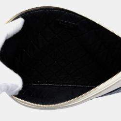 مملوكة مسبقًا Chanel Black White Medium Quilted Lambskin and Metallic Calfskin Pearl O Case Clutch