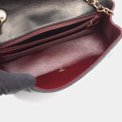 مملوكة مسبقًا حقيبة كتف شانيل ديانا قلاب جلد الخروف سوداء