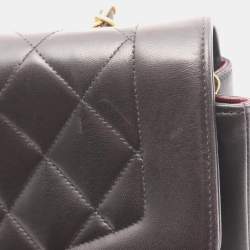 مملوكة مسبقًا حقيبة كتف شانيل ديانا قلاب جلد الخروف سوداء