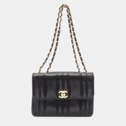 مملوكة مسبقًا حقيبة شانيل مادوموازيل كتف جلد خروف سوداء