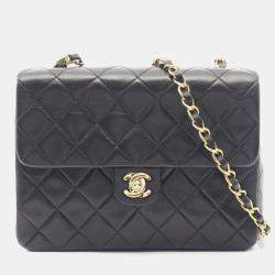 مملوكة مسبقًا حقيبة كتف شانيل ميني ماتلاسي جلد الحمل أسود