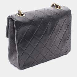 مملوكة مسبقًا حقيبة كتف شانيل ميني ماتلاس جلد خروف أسود 20