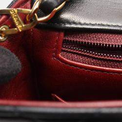 مملوكة مسبقًا حقيبة كتف شانيل ميني ماتلاس جلد خروف أسود 20