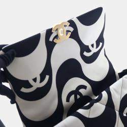 مملوكة مسبقًا Chanel Large Black/White Canvas 19 Flap Bag