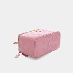 مملوكة مسبقًا Chanel Small Lambskin Pick Me Up Vanity Case