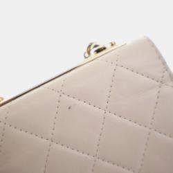 Pre Owned حقيبة كلتش شانيل ميني جلد حمل طري CC العصرية