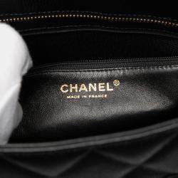 مملوكة مسبقًا Chanel Black Caviar Medallion Tote