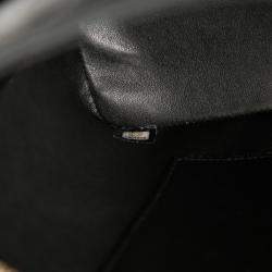 مملوكة مسبقًا Chanel Black Caviar Medallion Tote