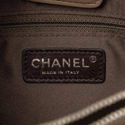 مملوكة مسبقًا حقيبة يد شانيل جلد مبطن بني كبير 7