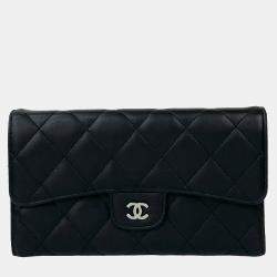 Pre Owned Chanel Black Classic CC Quilted Lambskin Flap Wallet