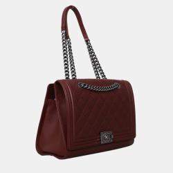 مملوكة مسبقًا حقيبة شانيل توت فلاب بوي جلد مبطن