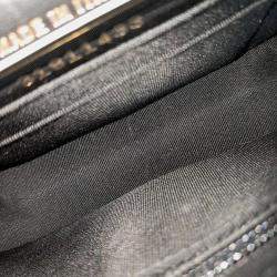 Pre Owned حقيبة كروس بودي بشنطة سلسلة جلد أسود شانيل