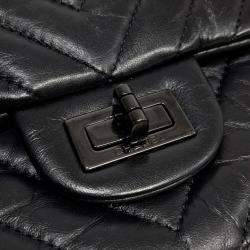 Pre Owned حقيبة شانيل سوداء جلد شيفرون عتيقة 2.55 28