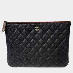 مملوكة مسبقًا Chanel Black Leather Caviar Clutch New Medium