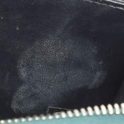 مملوكة مسبقًا Chanel CC Filigree Vanity Case Small Iridescent Quilted Caviar Leather Bag