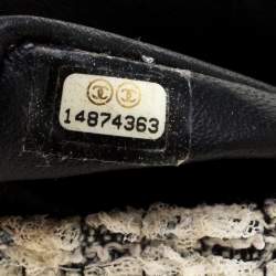 مملوكة مسبقًا حقيبة كتف شانيل قلاب 244 كلاسيك ريشيو 2.55 تويد حليات غاردن سوداء/ بيضاء