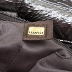 مملوكة مسبقًا Chanel Silver Patent Vinyl Graphic Edge Flap Bag