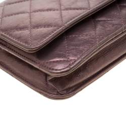 Pre Owned Chanel Metallic Pink Quilted Leather Reissue WOC Clutch Bag
