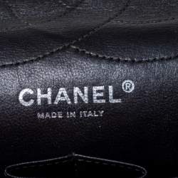 مملوكة مسبقًا Chanel Black Quilted Leather Reissue 2.55 Classic 228 Flap Bag