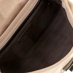 Pre Owned Chanel Beige/Black Quilted Leather Reissue Shoulder Bag