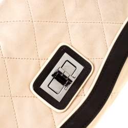 Pre Owned Chanel Beige/Black Quilted Leather Reissue Shoulder Bag