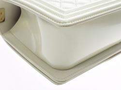 مملوكة مسبقًا Chanel Mint Green Quilted Patent Leather Medium Boy Flap Bag