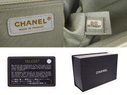 مملوكة مسبقًا Chanel Mint Green Quilted Patent Leather Medium Boy Flap Bag