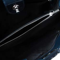 مملوكة مسبقًا حقيبة يد شانيل شوبينغ بوي كبيرة جلد مبطنة شيفرون كحلية